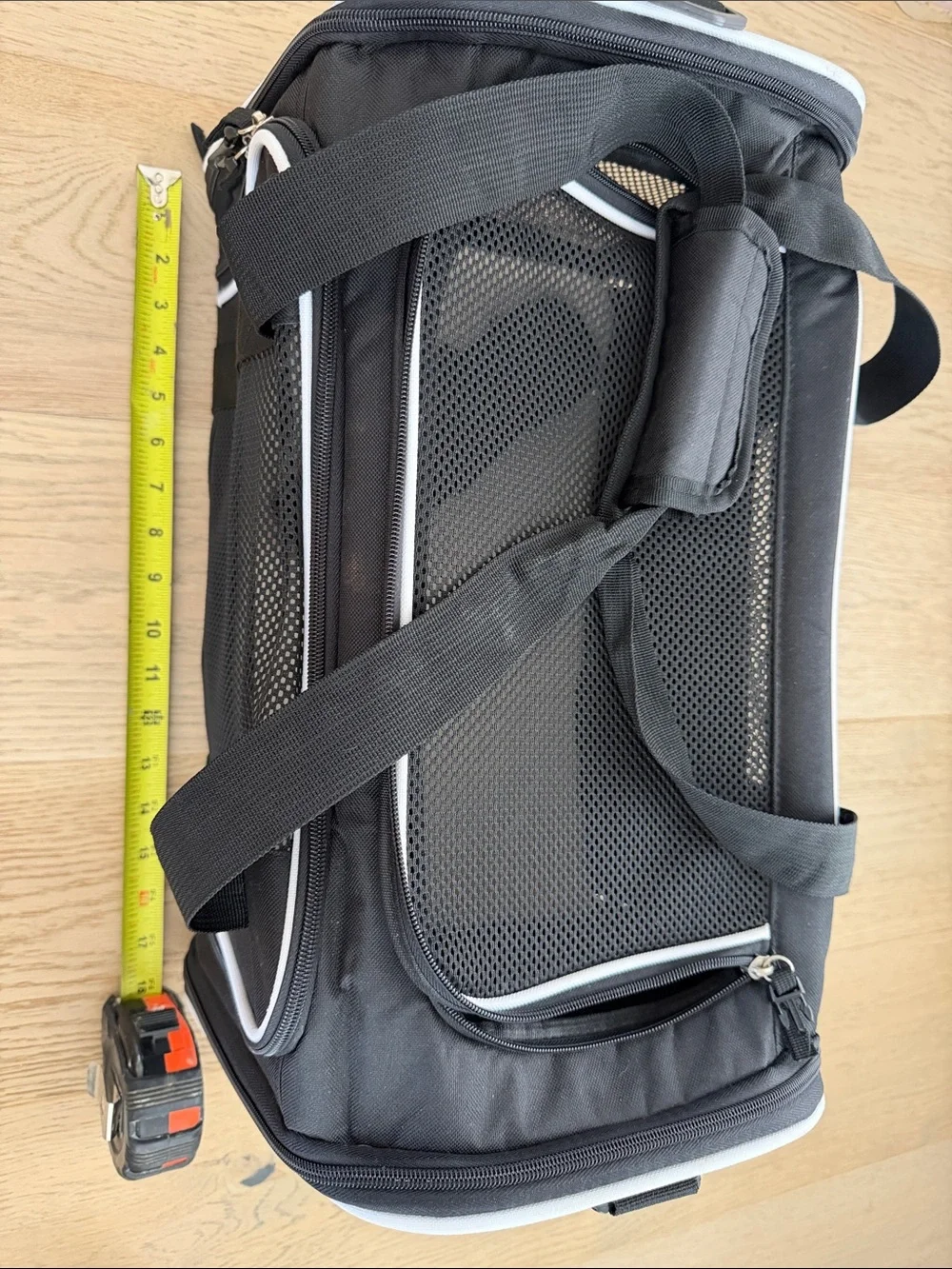 Black and White Mesh Pet Carrier (small 11x28inches)
